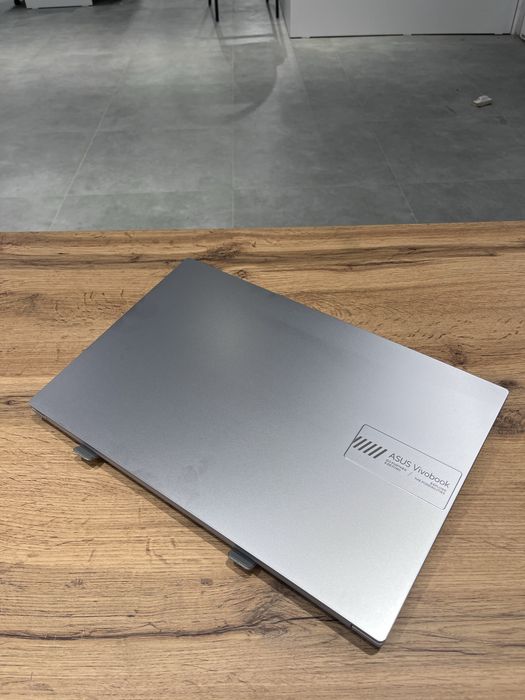 Ноутбук Asus Vivobook