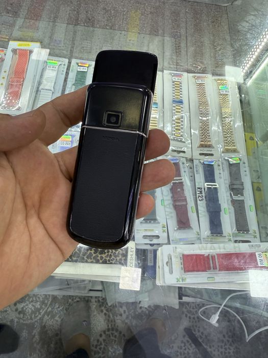 Srochna Nokia 8800 Sotiladi