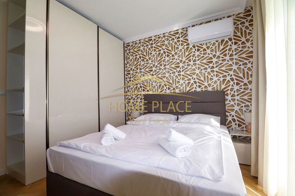 Дава се под наем Тристаен апартамент в Варна, Галата - 85 кв.м за 867 € - Снимка #6