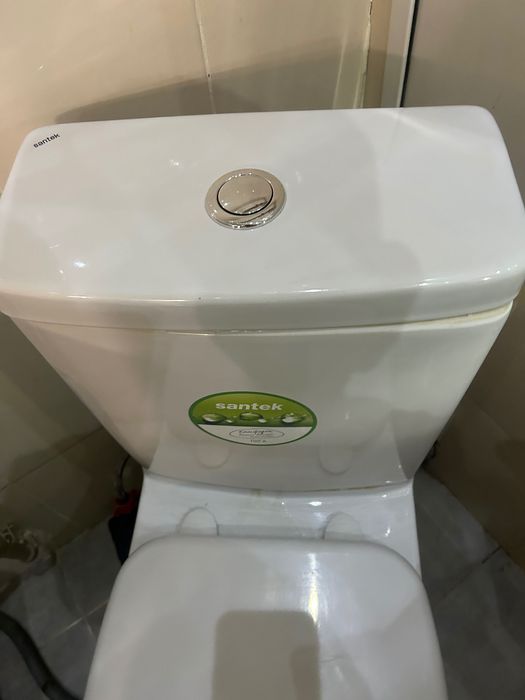 Унитаз б/у в идеальном состоянии