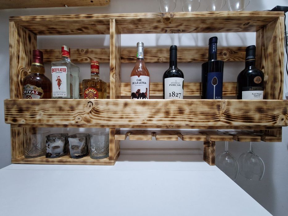 Raft suport perete bauturi, sticle și pahare whiskey / vin