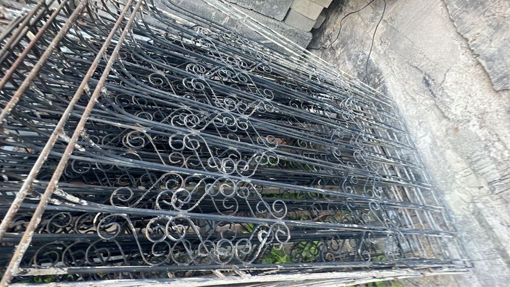 Решетки на окна 130*205см