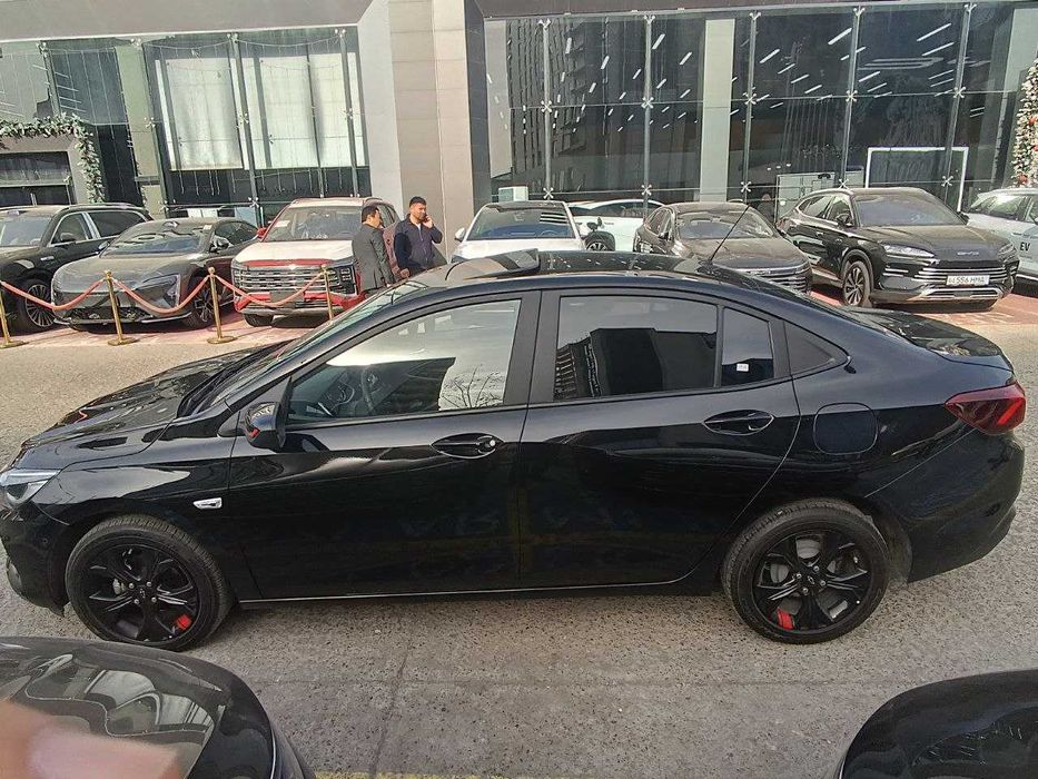 Chevrolet Onix Red Line (Full Position) 2024