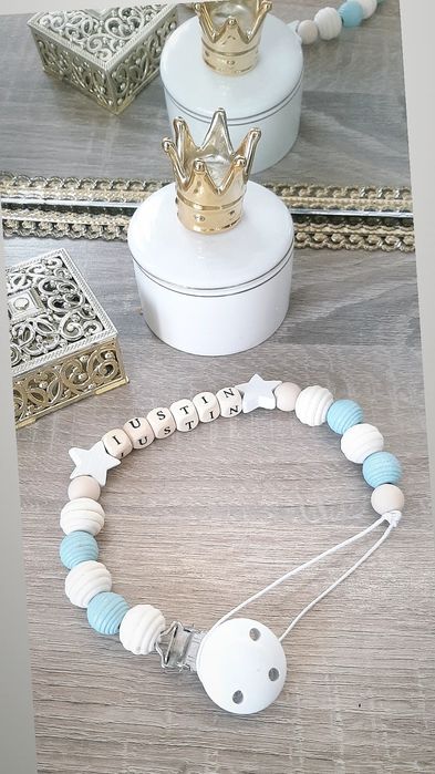 Lantisoare  de suzeta, personalizate pentru bebe
