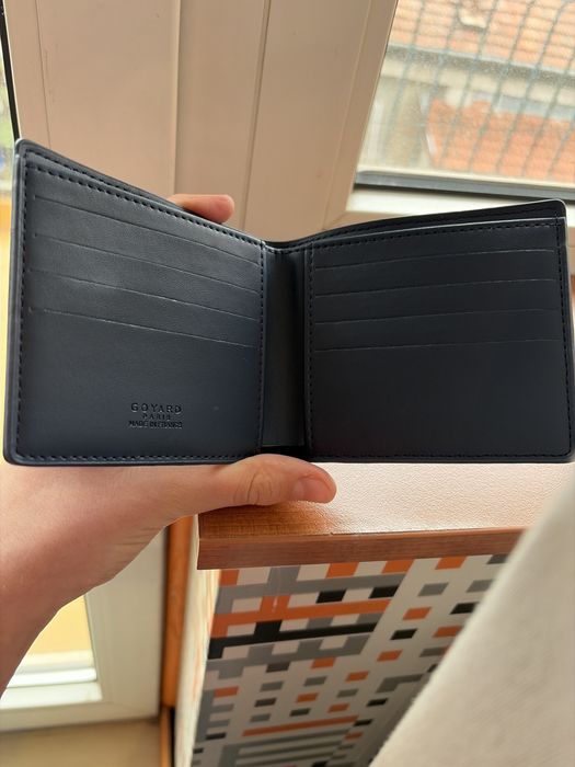 Чисто нов портфейл на Goyard