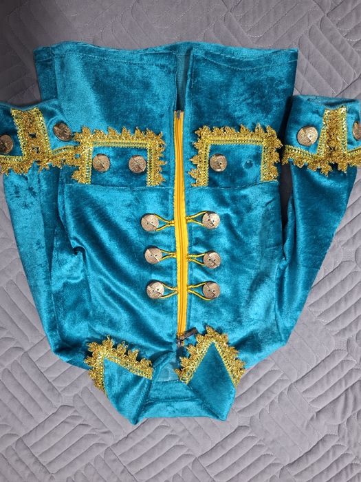 Костюм новогодний