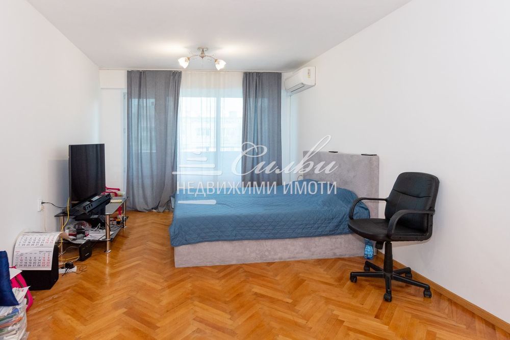 Продава се Двустаен апартамент в Шумен, Тракия - 58 кв.м за 1627 €/кв.м - Снимка #4