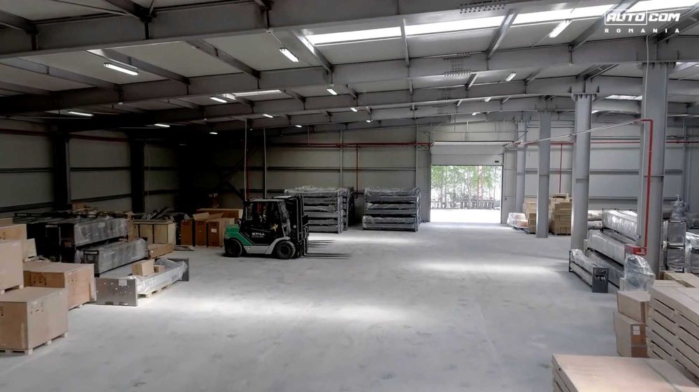 Hală 2.850 mp Otopeni | Acces TIR | 380V | Birouri 450 mp | Lângă Automobile Bavaria - posibilitate inchiriere partiala min 850 mp
