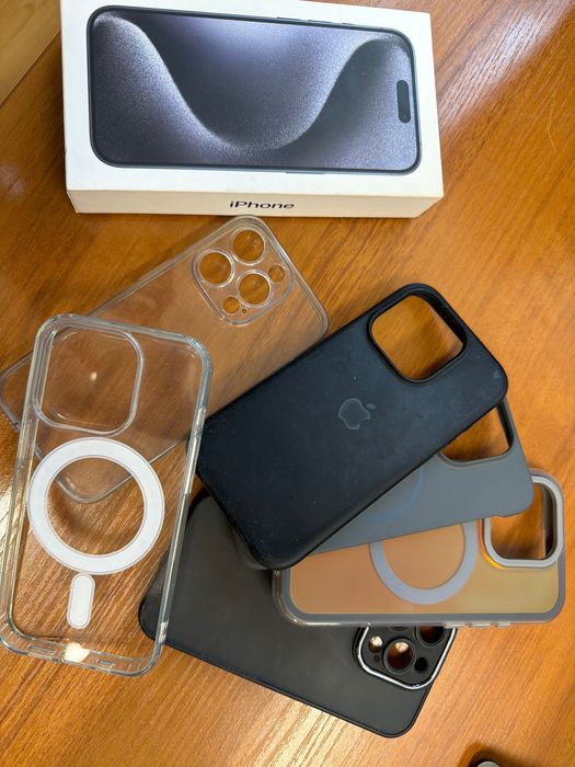 Apple Iphone 15 pro Като нов !!!