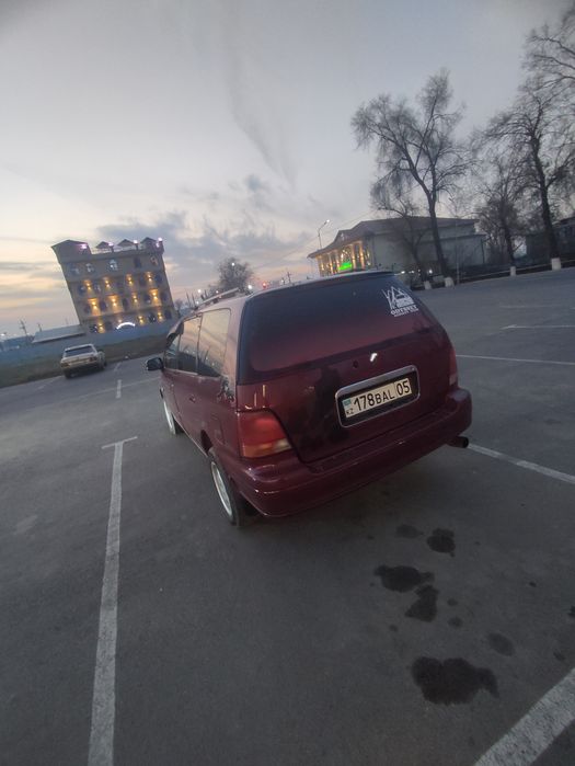 Хонда одессей 1поколение