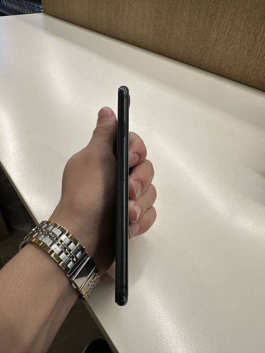 Iphone SE 2 (2020) Black Edition ,128gb