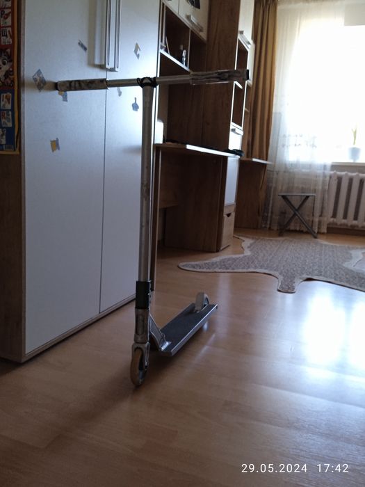 Продаю трюковой самакат