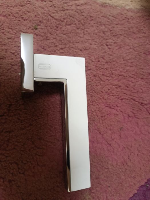 Ручки на межкомнатные дверь