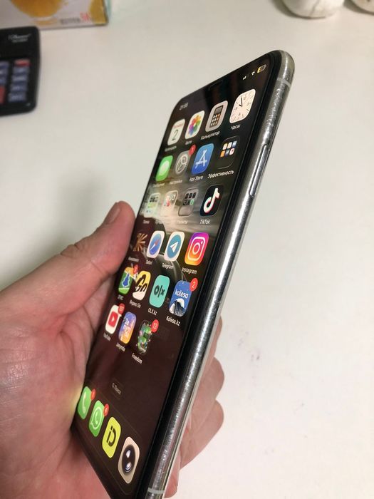 iPhone 11 ProMax