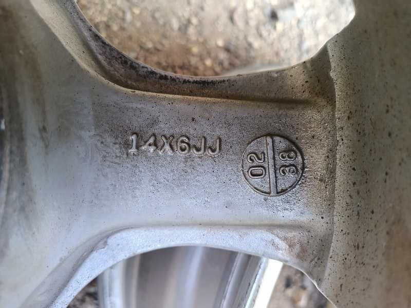 Продам легкосплавные диски  на Mitsubishi