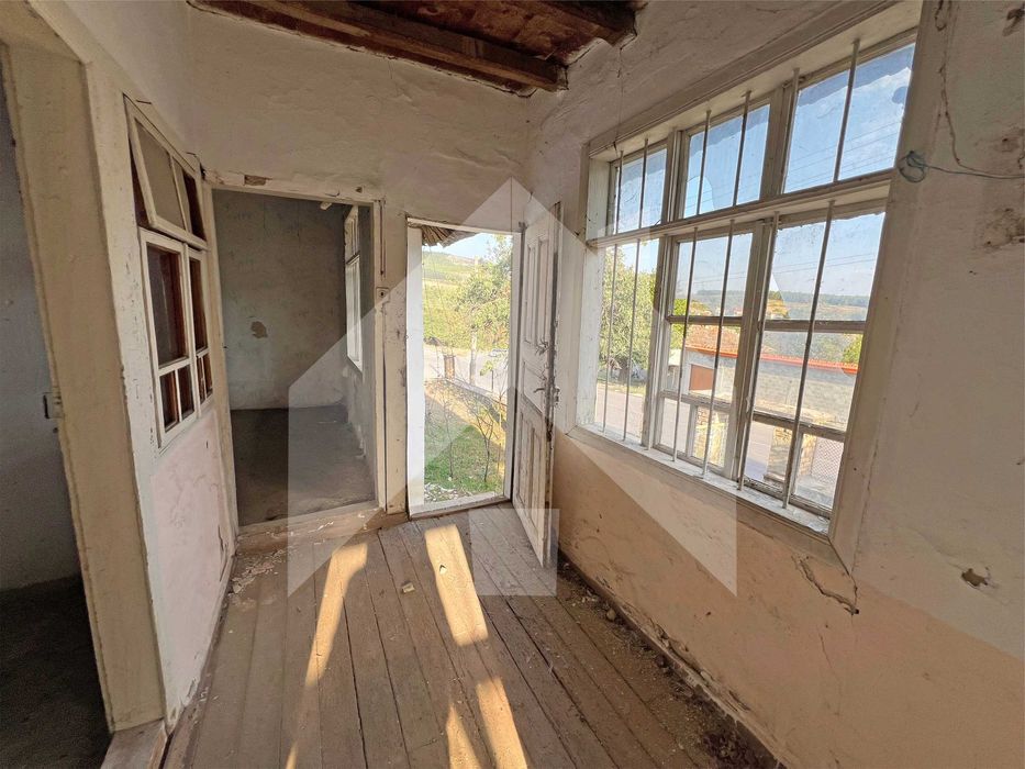 Продава се Къща в Нови пазар - 96 кв.м за 240 €/кв.м - Снимка #8