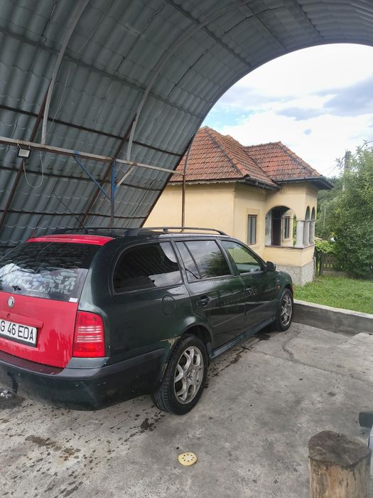 Vând Skoda Octavia 1