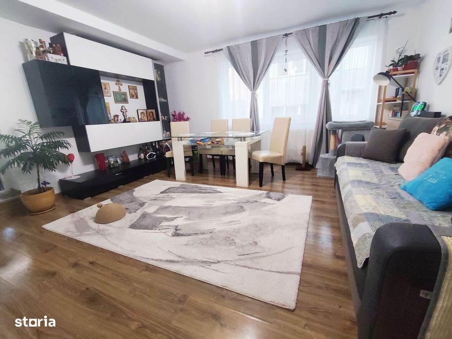 Ap 2 camere+terasa 103mp str Razoare in spate la Vivo