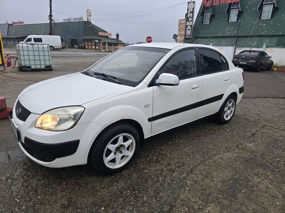 KIA RIO 1.5 CRDI 2007 DIESEL 110 CP-Acte valabile