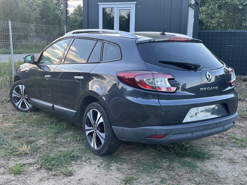 RENAULT Megane 2011 — imagine 3