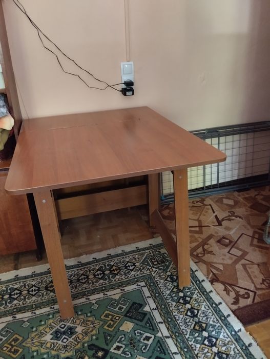 Стол книжка,2.000