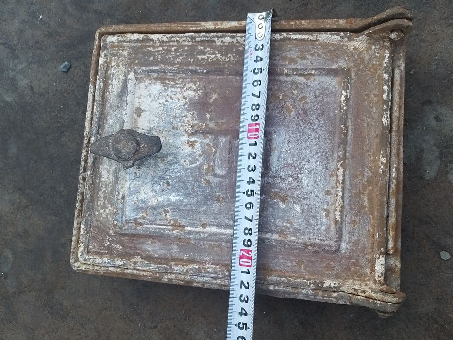 Продам дверцу на печь