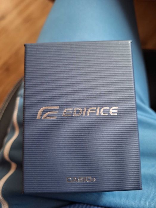 Часовник Casio Edifice EF-552-1AVEF