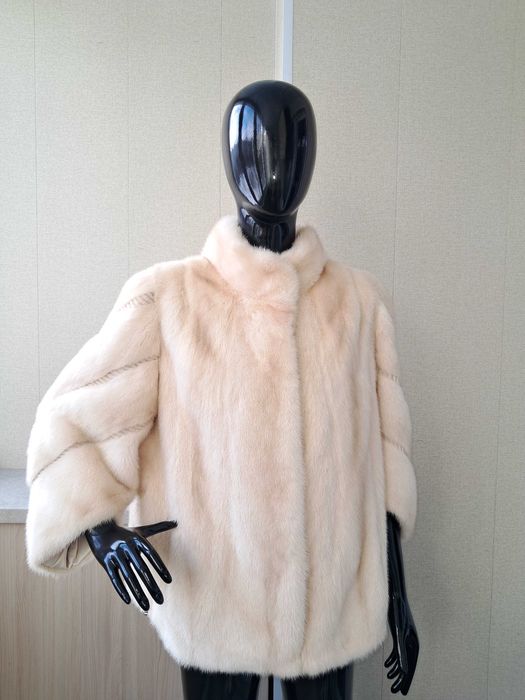 Haină blană nurcă , Naturala, culoare bej