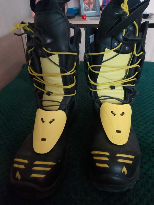 Пожарникарски обувки HAIX