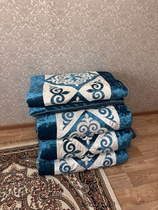 Продам корпешки в хорошем состоянии