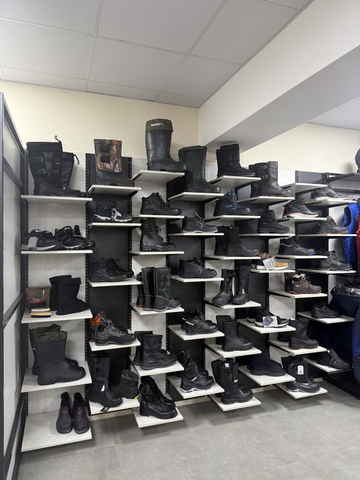 Спецодежда большое количество