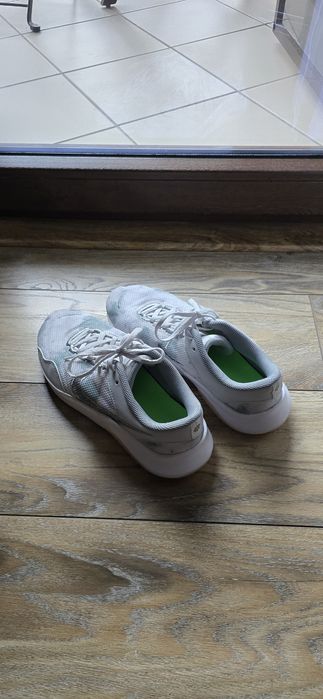 Nike legend essential 41