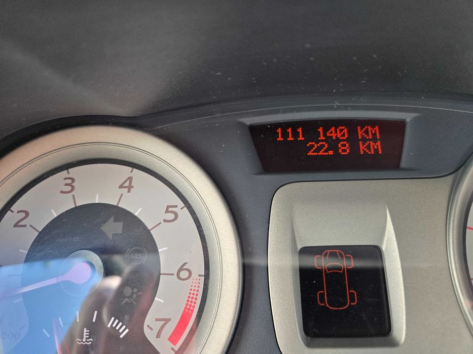 Vanzare renault clio 3  an 2006