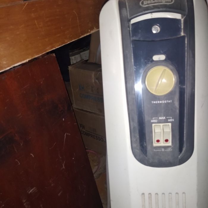 Продам масляный обогреватель