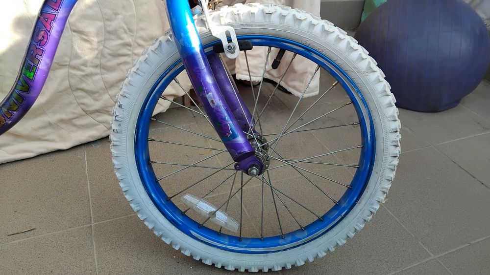 Детско колело за момиче Universal,. 20 цола.