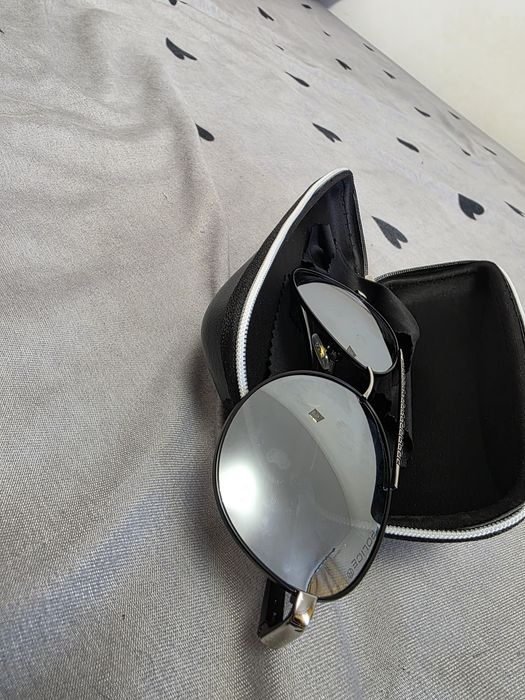 Ochelari de soare tip aviator