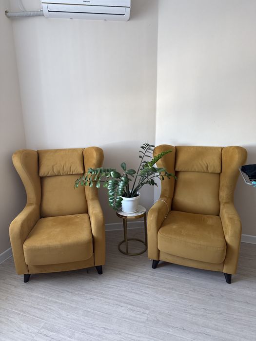 2 шт креслы 120 000