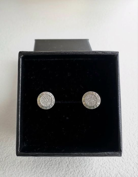 Бриллиантовые пусеты