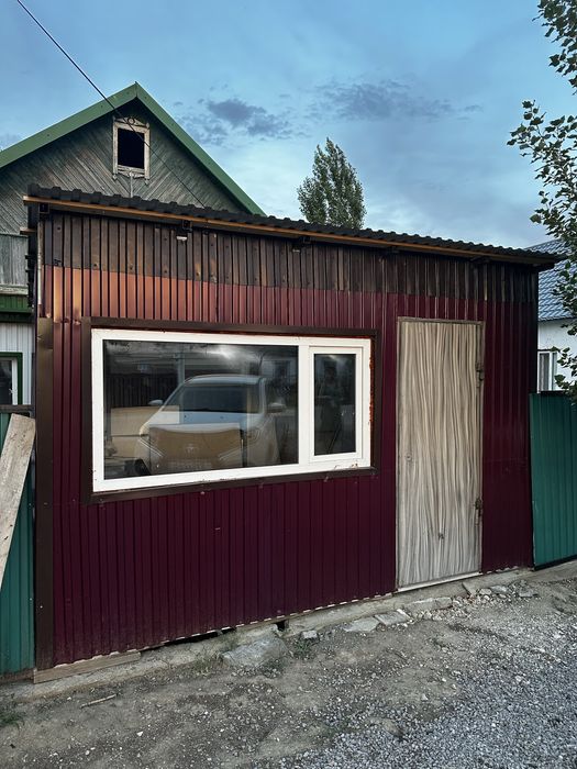 Павильон контейнерного типа. Утеплен пенопластом