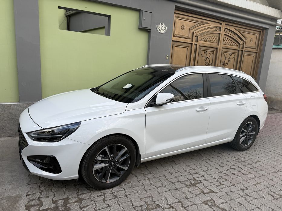 Hyundai i30 full 22/23