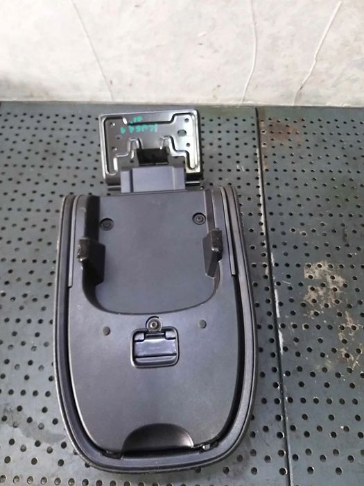 Capac cotiera ford kuga 1