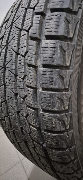 YOKOHAMA 245/55/R19 бу