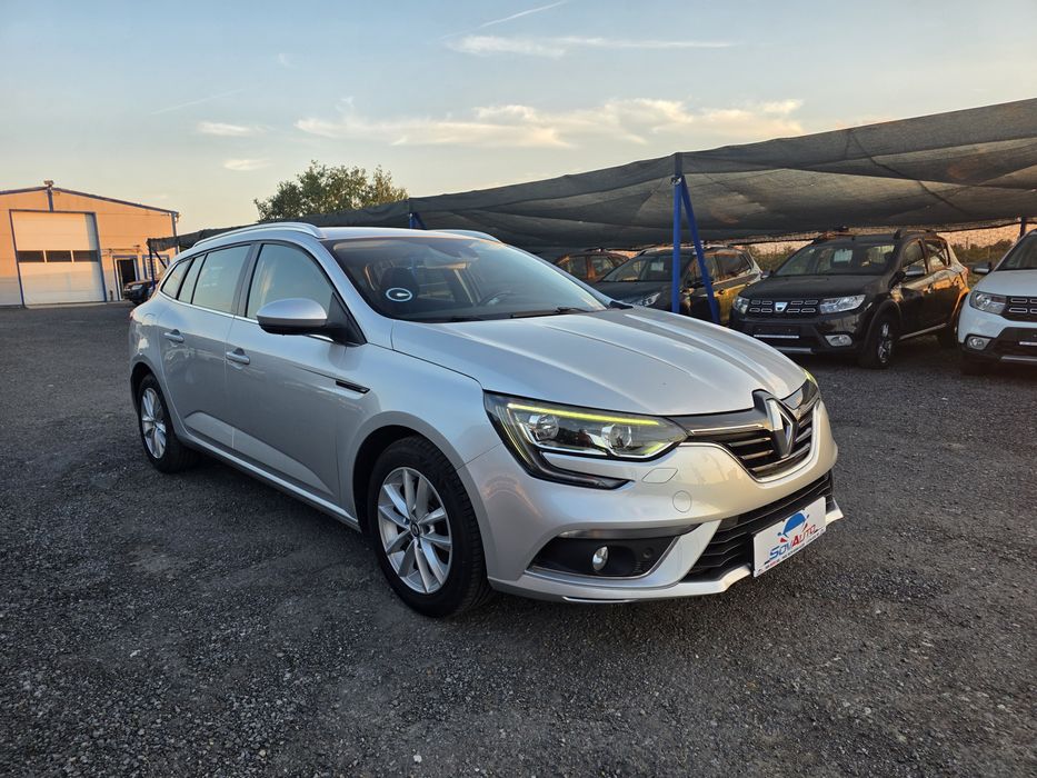 RENAULT Megane 2017 — imagine 2