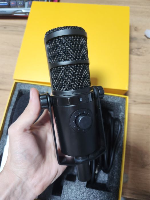 Микрофон Maono pd400x