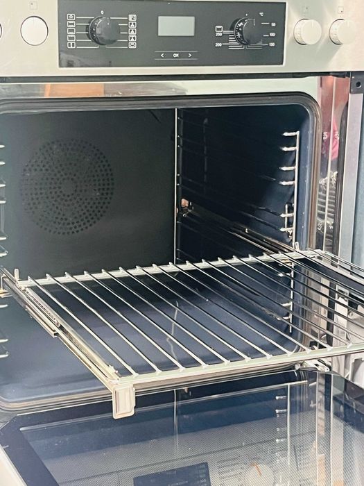 Комплект за вграждане Miele H 2268 E Active (Фурна + Керамичен плот) - 12 мес. гаранция