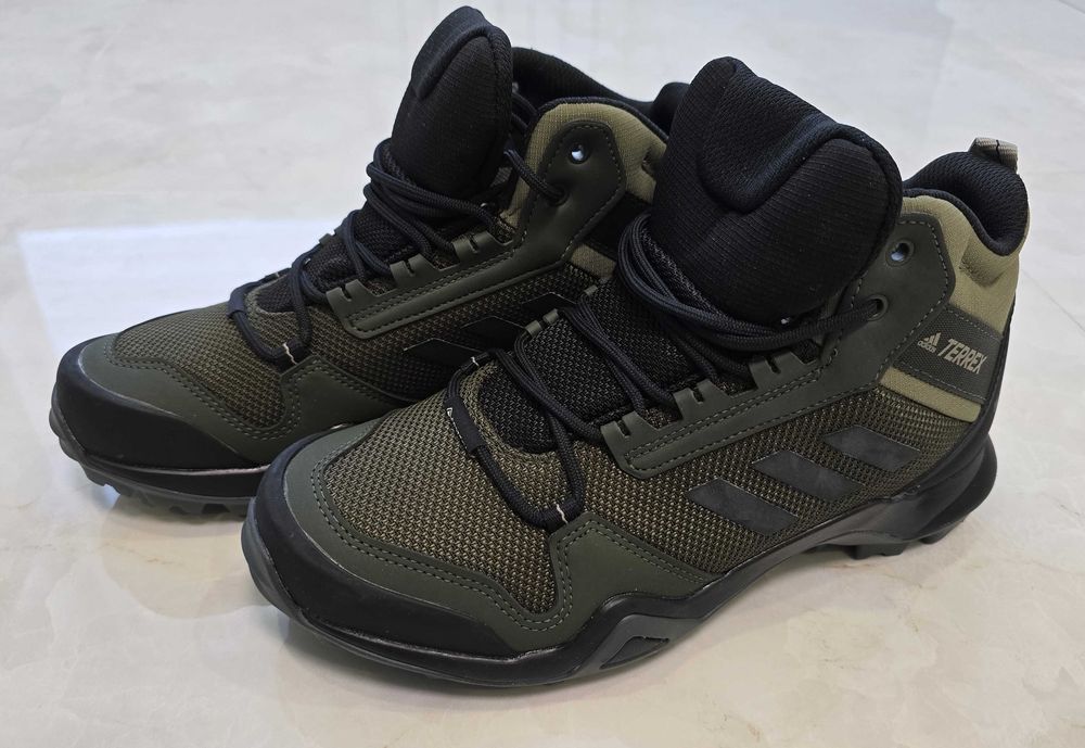 Зимние кроссовки Adidas Terrex ax3 mid gore-tex