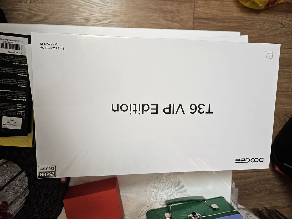 Tableta DoogeeT36 VIP Edition 256Gb/32Gb Ram Nouă Slot Sim