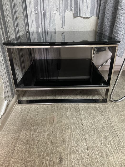 Продам журнальный столик