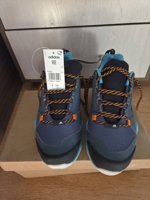 Красовки   adidas