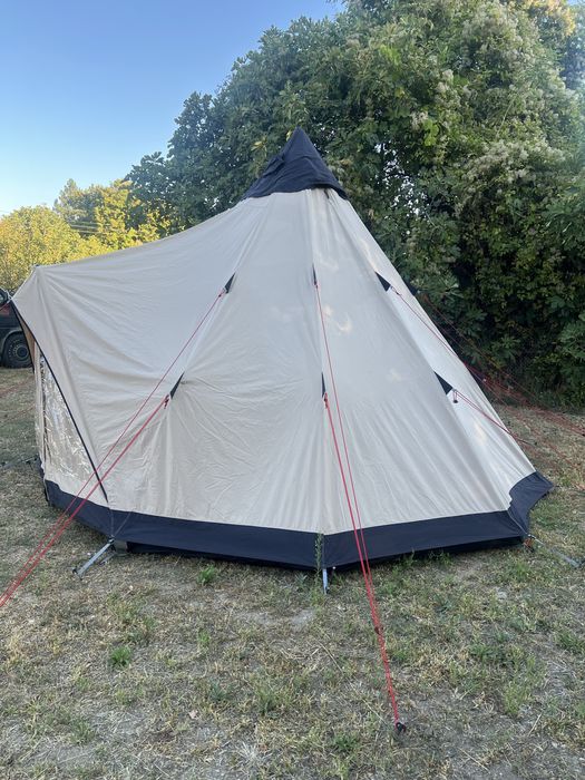 Нова палатка ROBENS
